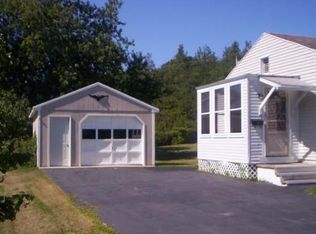4 Drayton Rd, Bath, ME 04530