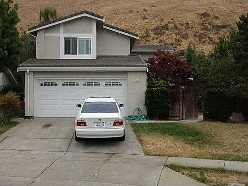 58 Snyder Way photo 1