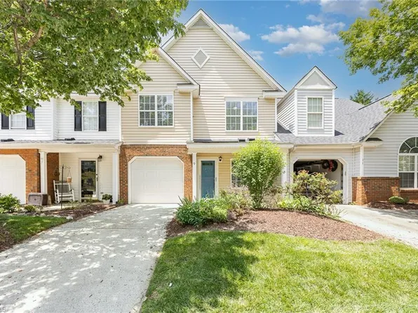 9 Satterfield Pl, Greensboro, NC 27410