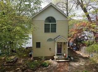 141 Cupsaw Dr, Ringwood, NJ 07456