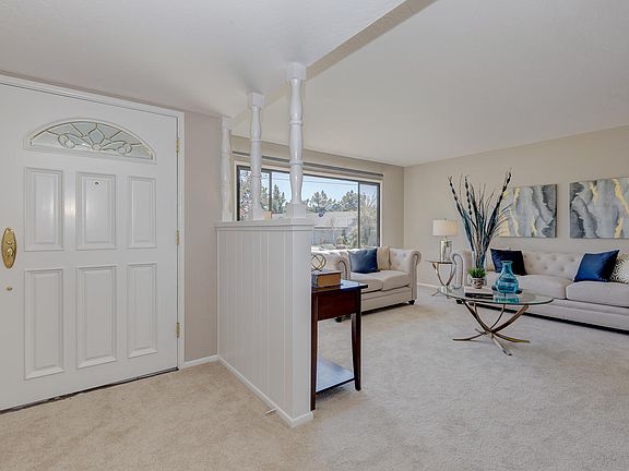 2nd image of 30 Mountain View Pl