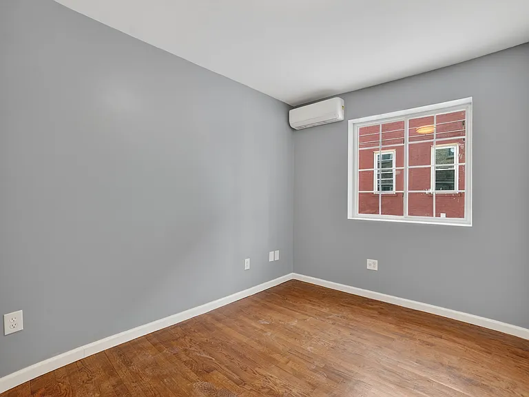 4297 Kepler Ave #1 — Photo 9