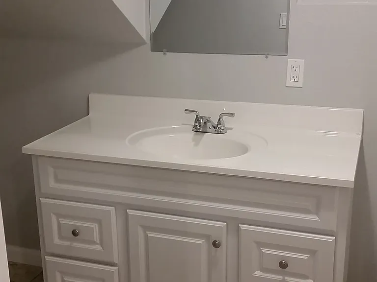 307 W B St #1 — Photo 5