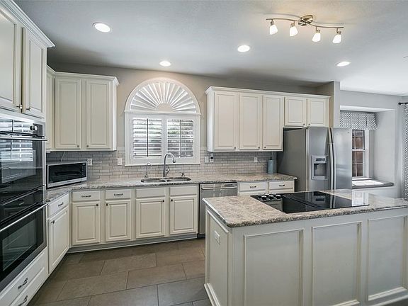 5th image of 1505 Sundance Cir