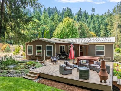 4700 Neal Creek Rd, Hood River, OR, 97031