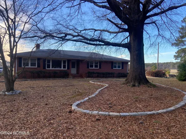 520 Knotts Island Road, Knotts Island, NC 27950