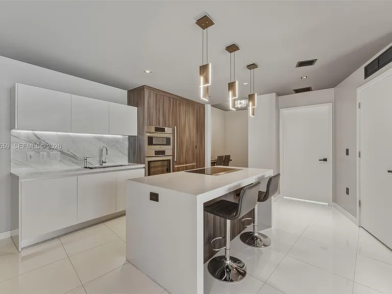 851 NE 1st Ave #43 — Photo 4