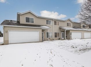 5127 Weatherstone Dr NW, Rochester, MN 55901