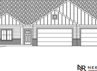8550 Marquardt St, Lincoln, NE 68526