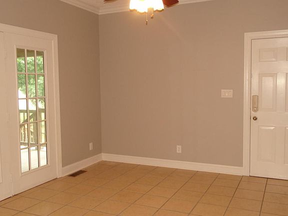 4th image of 3607 Old Ashbrook Dr