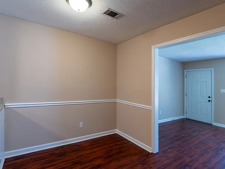 433 Evans Mill Dr #B — Photo 9