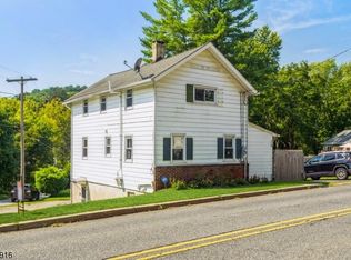 111 Belvidere Ave, Oxford, NJ 07863