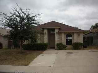 9003 Tulane Dr, Laredo, TX 78045