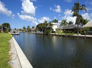1204 Lamplighter Ct, Marco Island, FL 34145