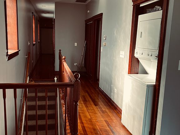 5th image of 8036 S Kingston Ave #3