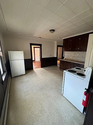 451-453 Fairmount St #3R Photo 1