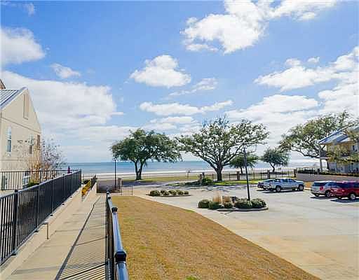 2nd image of 548 W Beach Blvd APT 109