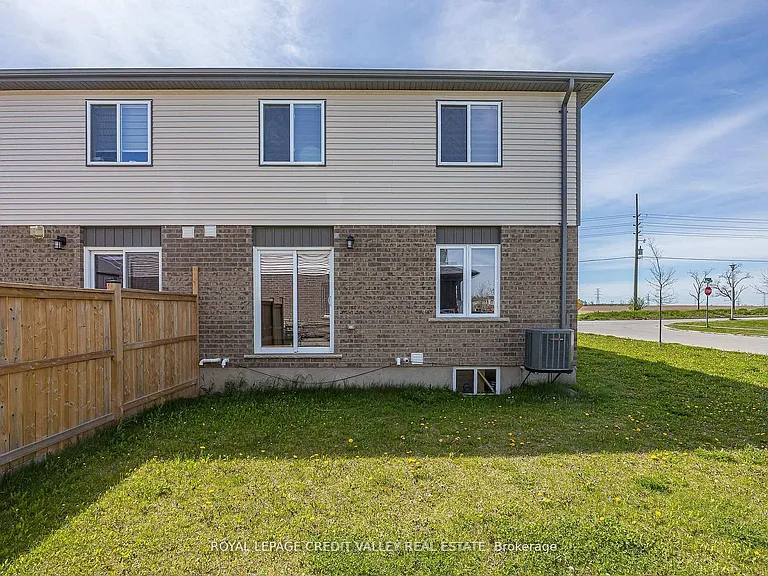 2739 Asima Dr — Photo 40