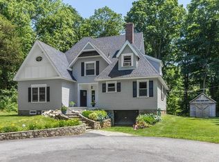 20 Westgate Ln, Cohasset, MA 02025