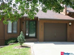 7166 N 79th Plz, Omaha, NE 68122