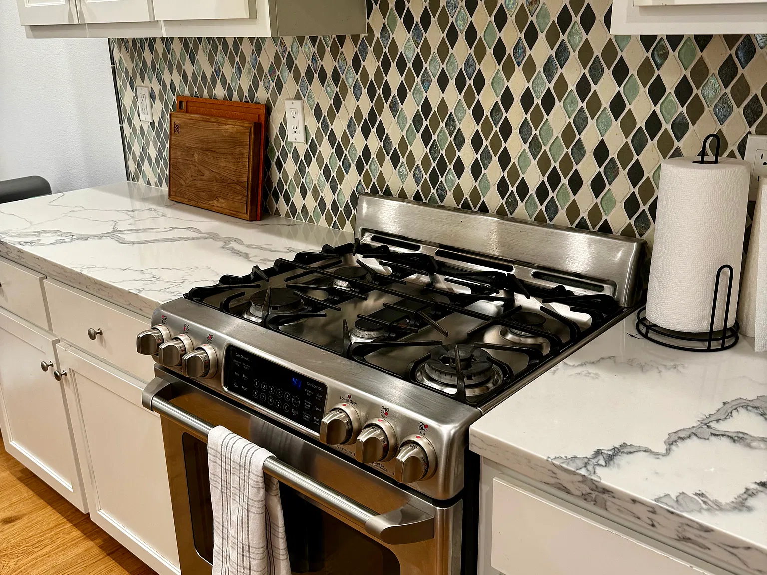 3 bed, 1869 sqft, $6,500 — Photo 4