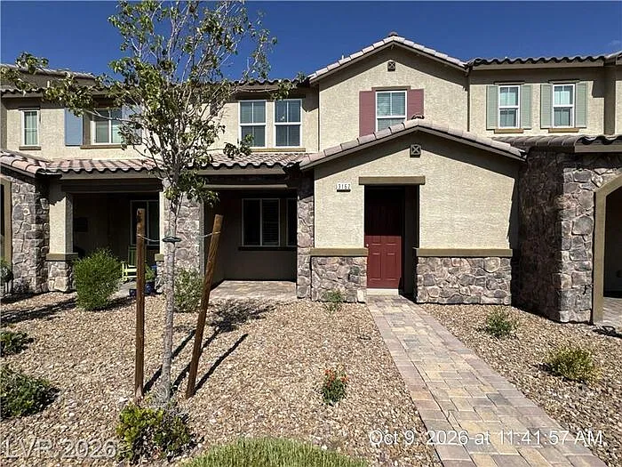 3162 Arco Ave
