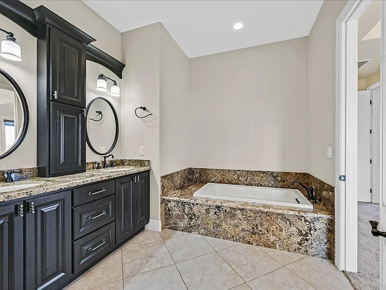 5790 Aspen Falls Cir — Photo 26