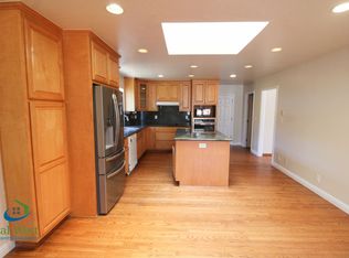 18419 Montpere Way, Saratoga, CA 95070