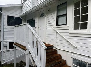 185 NW 5th St APT 2, Clatskanie, OR