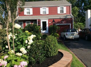 128 Makatom Dr, Cranford, NJ 07016