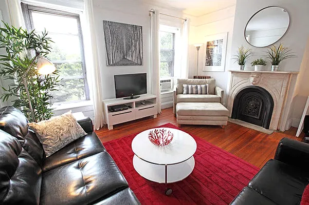 Rented by Corcoran | media 11