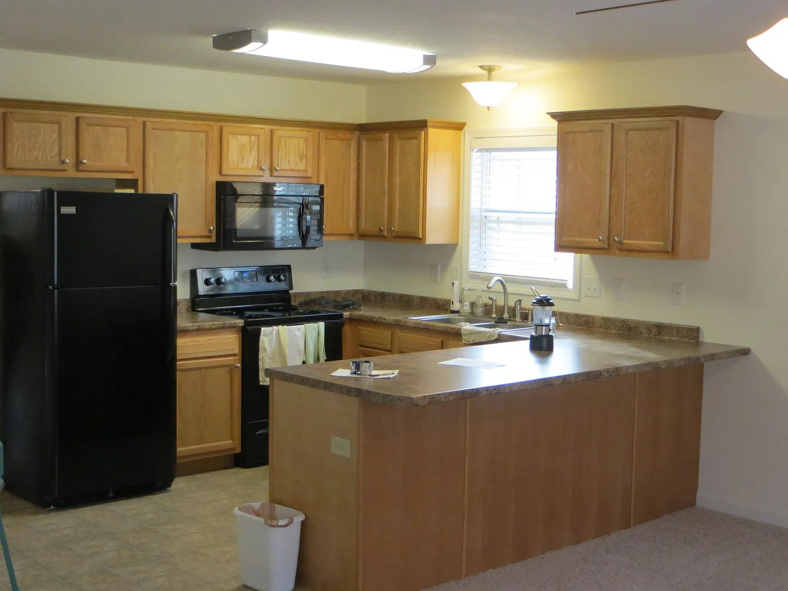 45 Hillside St — Photo 3