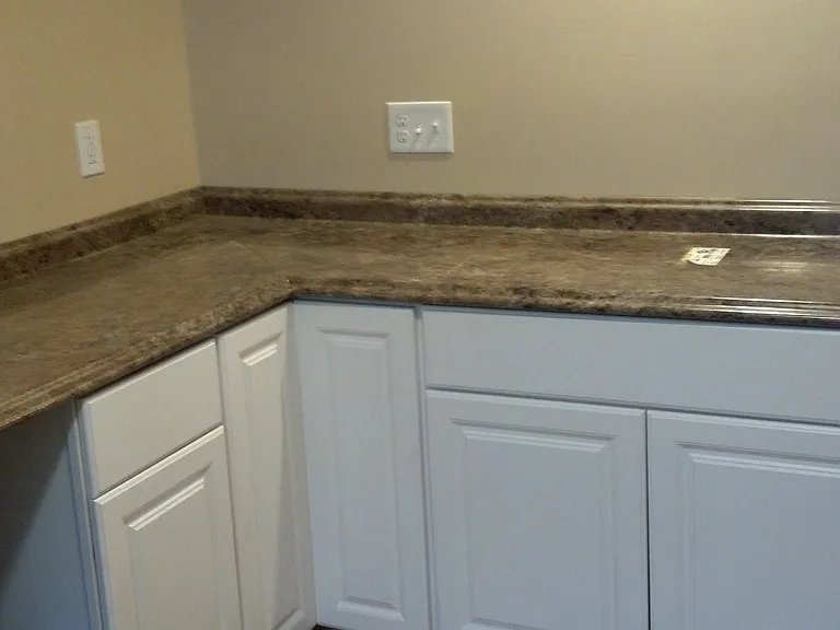 84 Brackett St — Photo 3