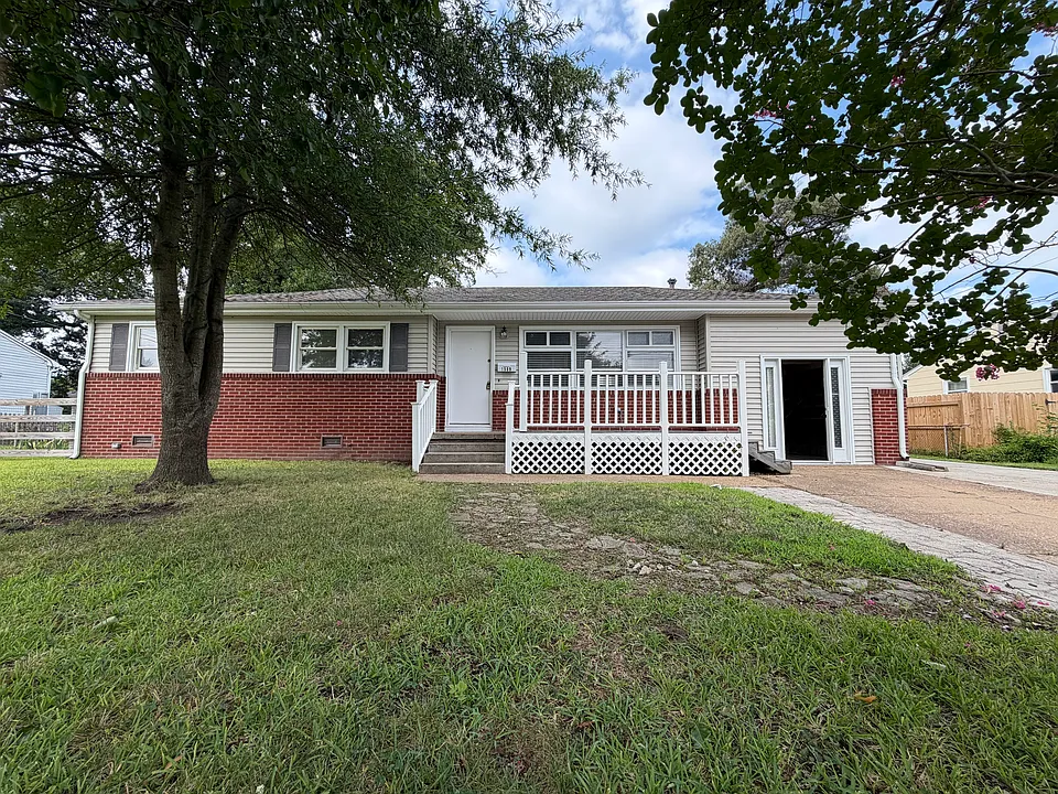 1509 Sagewood Dr