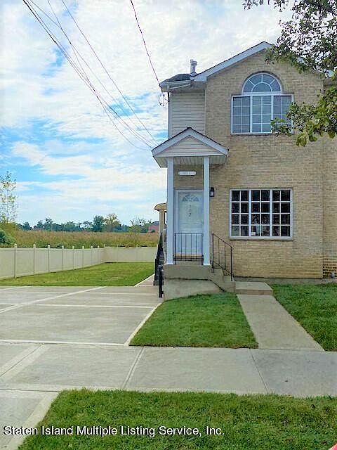 1st image of 302 Slater Blvd #2