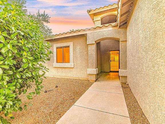 3rd image of 12848 N Suizo Ct