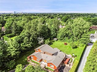 65 Mamaroneck Rd, Scarsdale, NY 10583