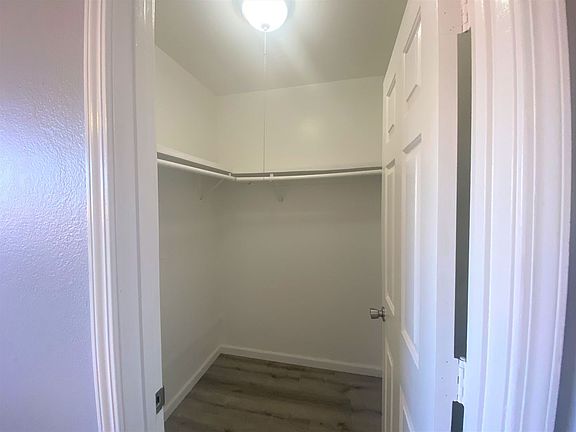 5th image of 1017 H St #H-17