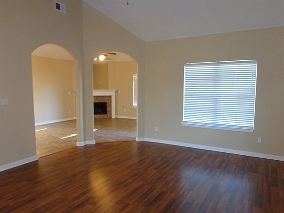 5th image of 7760 Birdwood Dr