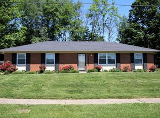 12521 Live Oak Dr, Middletown, KY 40243