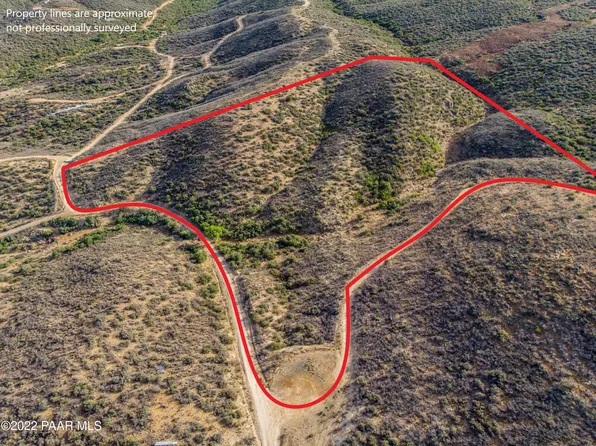 10699 E Prescott Dells Rd, Dewey, AZ 86327