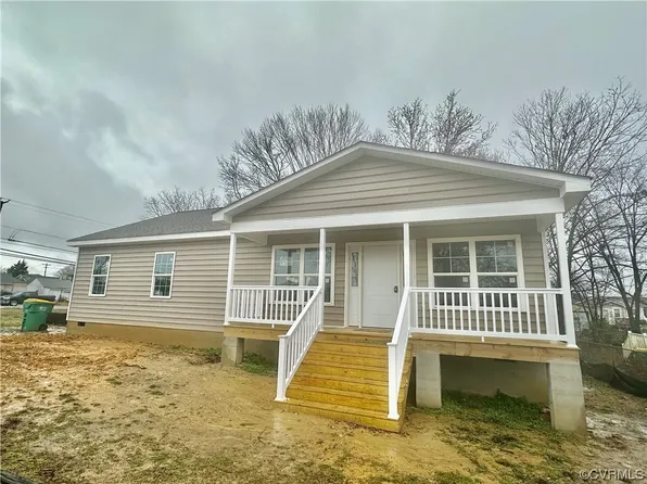 327 S 18th Ave, Hopewell, VA 23860