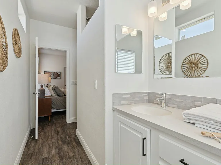7500 E Voyager Rd #4-0004 — Photo 9