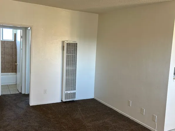 11134 S. New Hampshire Ave., 11134 S New Hampshire Ave #10, Los Angeles, CA 90044