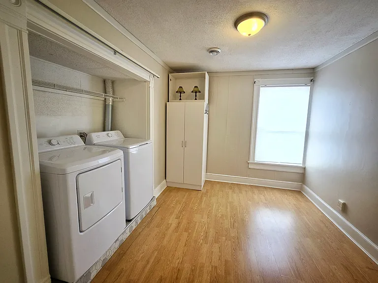 7008 W North Ave — Photo 12