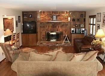 2nd image of 4190 Mumford Ct