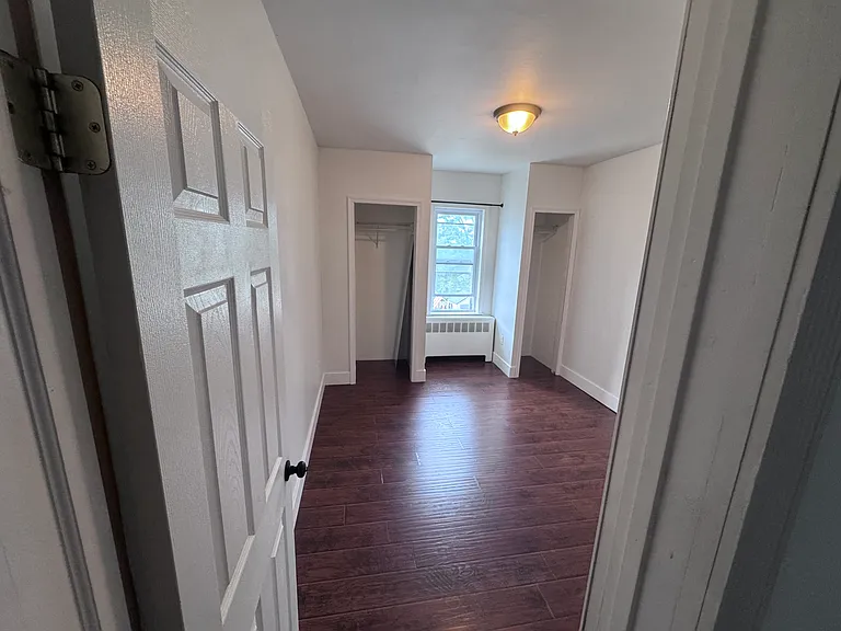 50 South St — Photo 14