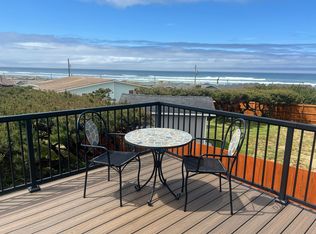 1909 NW Coracle St, Waldport, OR 97394
