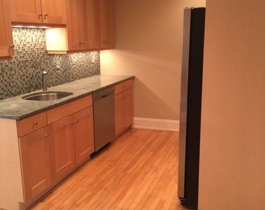 1st image of 846 S Humphrey Ave APT 2