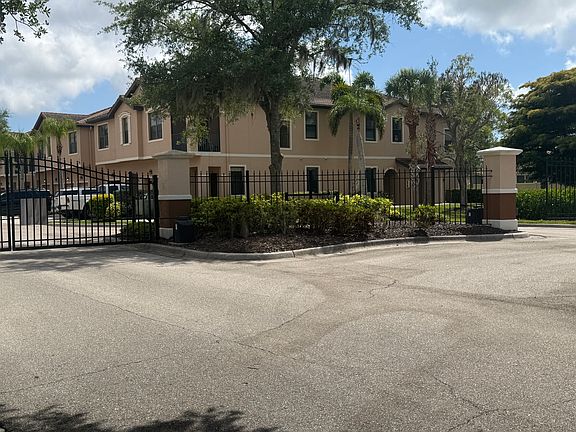 4th image of 4101 Via Piedra Cir